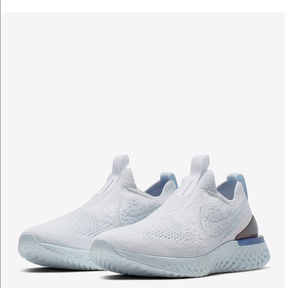 nike epic phantom react flyknit triple white